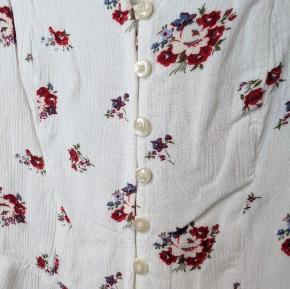 Hollister White Floral Red Button Down Square Flowy Cropped Top Women XS - Picture 4 of 10